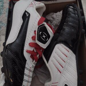 New Xara youth size 11 soccer cleats